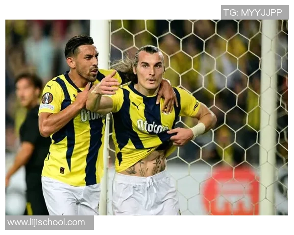 费内巴切力挺穆帅揭秘魔力鸟成功秘诀蓝军红魔应当借鉴的战术智慧